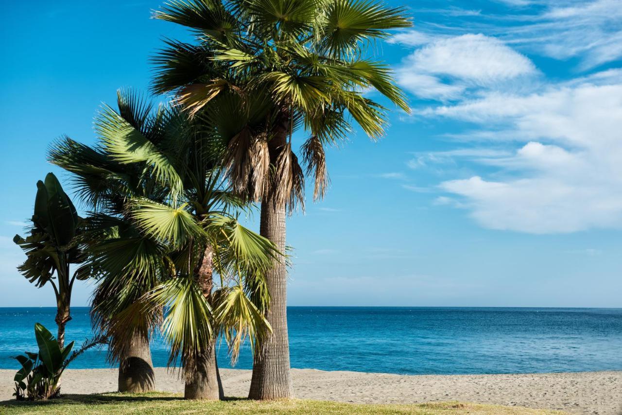 Las Piramides Fuengirola Bagian luar foto