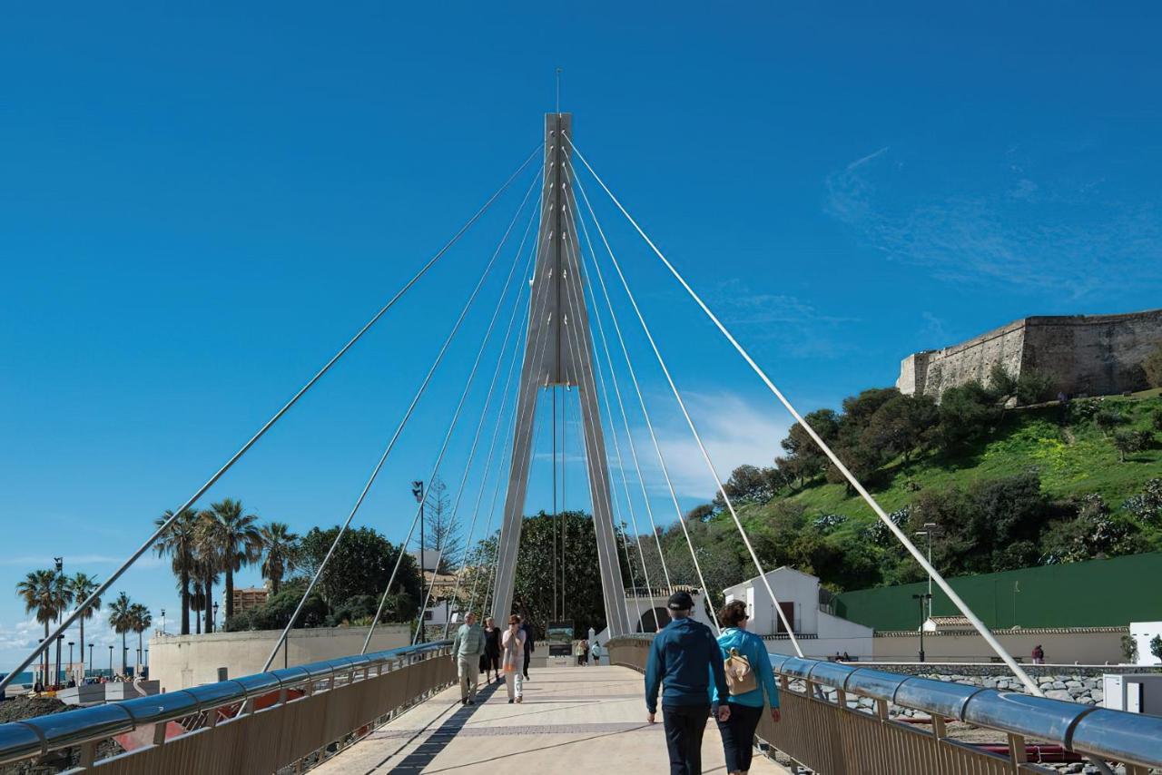 Las Piramides Fuengirola Bagian luar foto